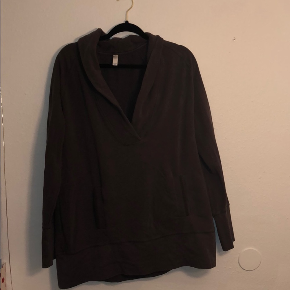 GapBody v-neck sweatshirt